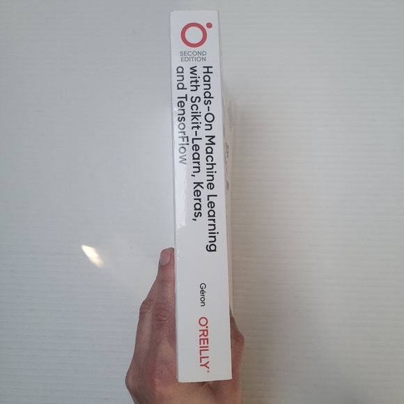 Aurélien GéronHands-On Machine Learning with Scikit-Learn, Keras, and TensorFlow - Picture 4 of 8